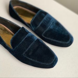 Zara Trafaluc Blue Velvet/Velour loafers, size 6